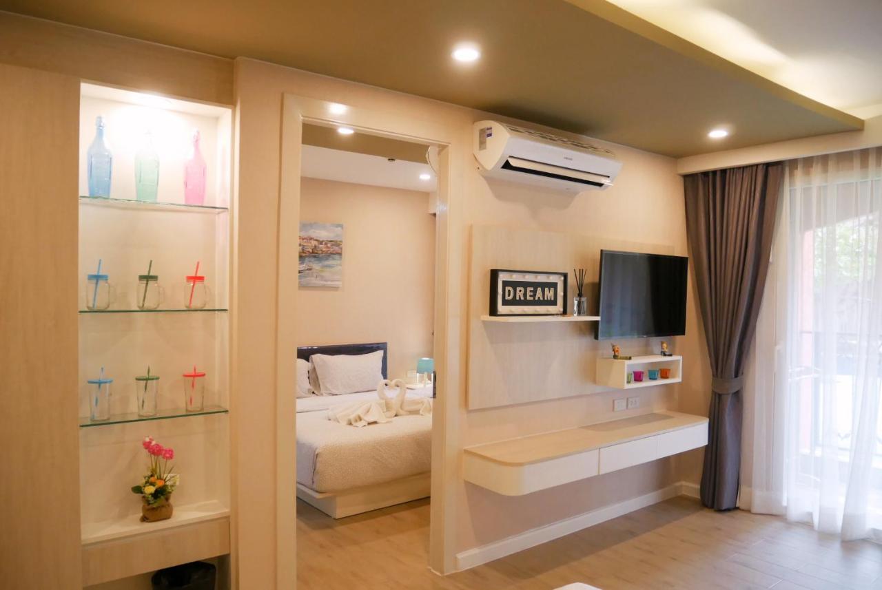 Seven Seas Pattaya Poolside Room ห้องติดสระ Джомтьен Экстерьер фото