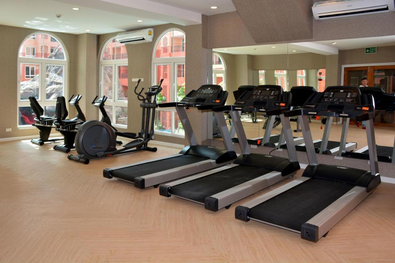 Seven Seas Pattaya Poolside Room ห้องติดสระ Джомтьен Экстерьер фото